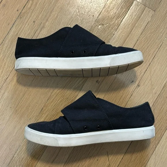 Vince Blair Velcro Sneakers in Black - Picture 5 of 8